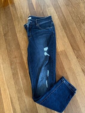 Women's Dark Indigo Distressed Skinny Jeans